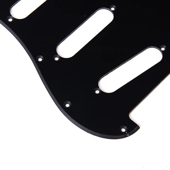 Накладка с 11 Отверстиями и 3 Одномоточными 1-слойными накладками Черного Цвета Для Гитары Fender